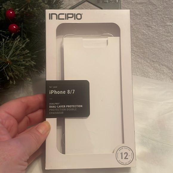 INCIPIO Clear Dual-Layef Protection for iphone e 8/7 - Picture 4 of 5